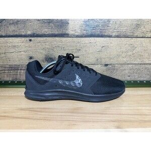 🔥Nike Men’s Downshifter 7 Running Shoe Size 10.5 Black- Worn Once